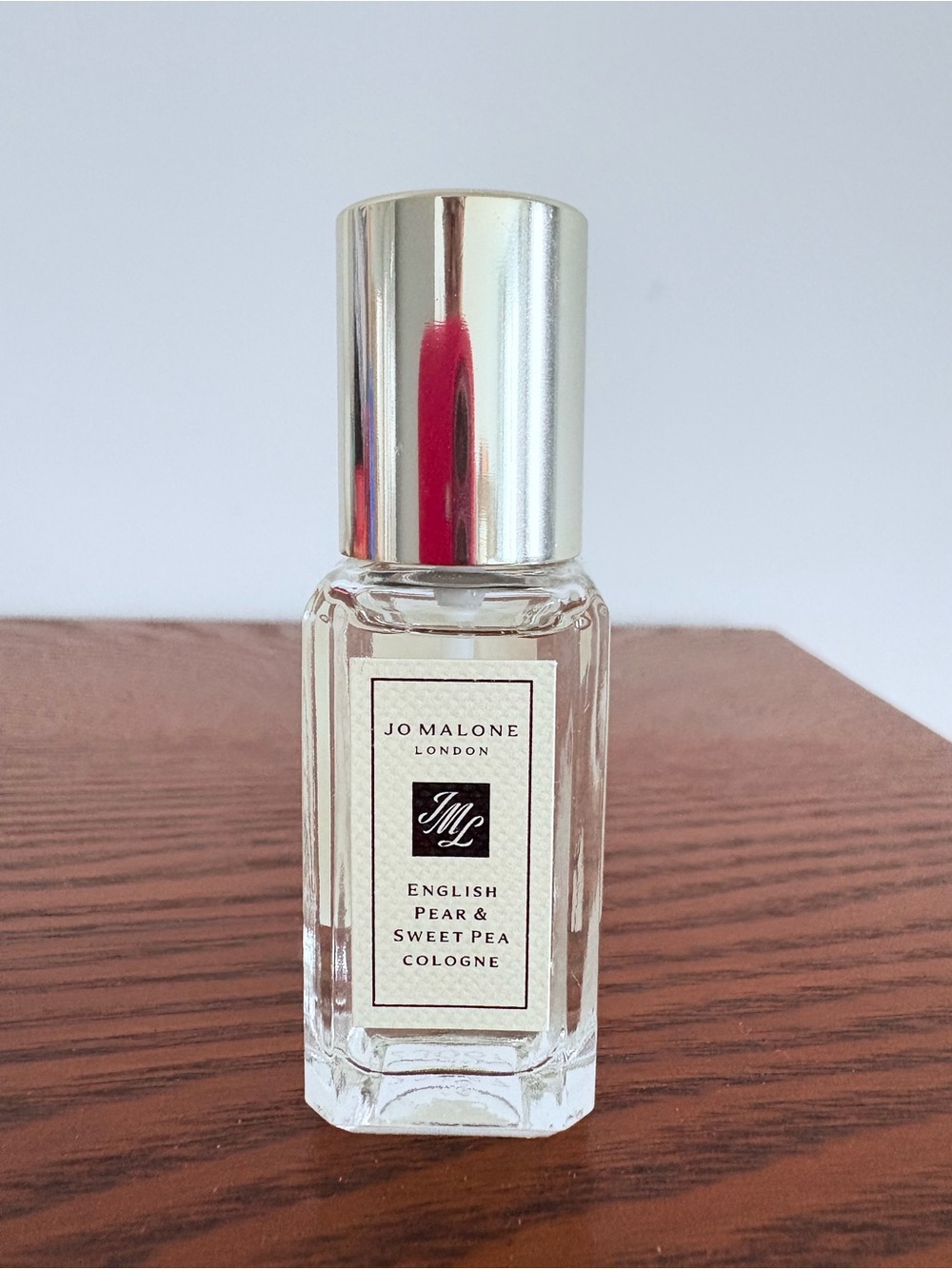 Jo Malone English Pear & Sweet Pea Luxury Floral Fragrance – Travel Spray